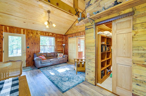 Photo 15 - Pet-friendly Eureka Springs Rental w/ Private Deck