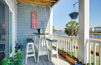 Photo 1 - Carolina Beach Lakefront House: Walk to Beach