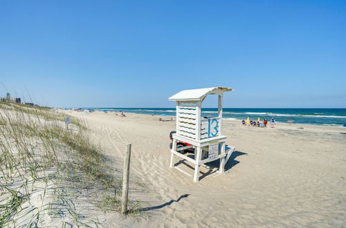 Photo 7 - Carolina Beach Lakefront House: Walk to Beach