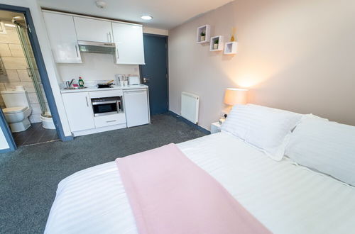 Photo 5 - Lovely 1-bed Studio in Birmingham