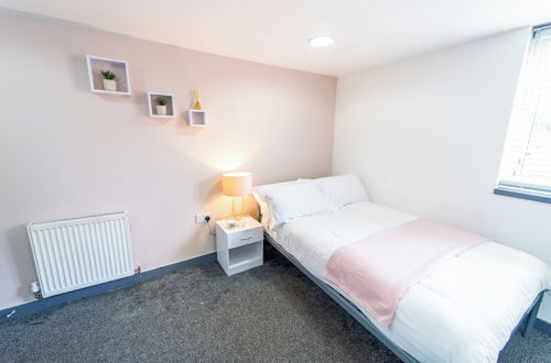 Photo 2 - Lovely 1-bed Studio in Birmingham