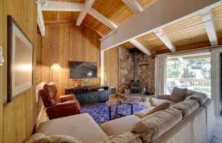 Photo 1 - Mammoth Lakes Vacation Rental: 1 Mi to Ski Area