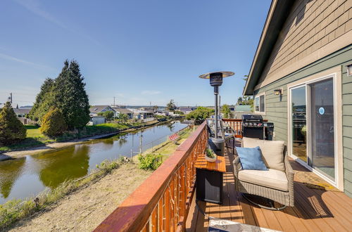 Photo 5 - Waterfront Birch Bay Rental - Walk to Beach