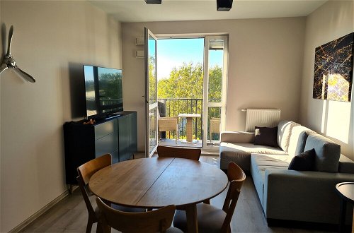 Photo 27 - Comfy Apartment With Parking by Renters
