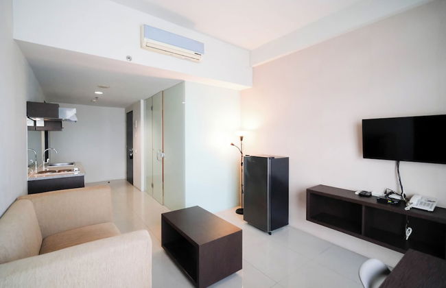Cozy Stay 2Br At The Square Surabaya Apartment - Foto 11
