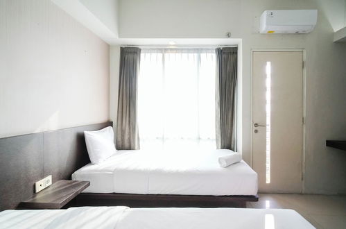 Photo 4 - Cozy Stay 2Br At The Square Surabaya Apartment