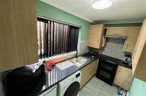 Foto 5 - Stunning 2-bed Apartment in Gosport