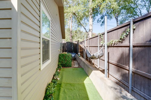 Photo 13 - Pet-friendly Texas Abode w/ Patio, Walk to Beach