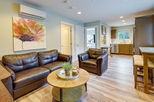 Photo 24 - Stunning Seatac Gem w/ Modern Amenities