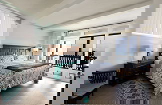 Photo 3 - Beachfront Retreat