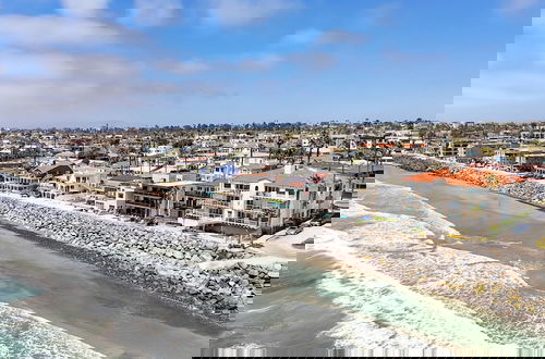 Photo 32 - Beachfront Retreat