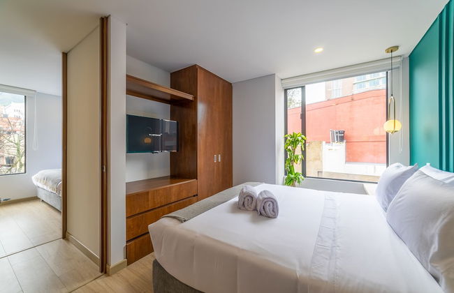 Astounding Tekto Wynwood House - Photo 11
