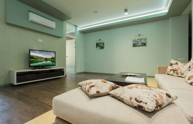 Stay Inn on Northern ave 2 - Photo 79