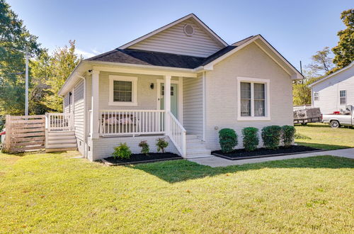 Photo 7 - Charming Raleigh Home - Walk to Downtown