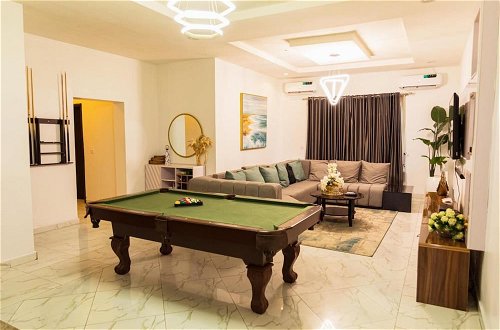 Photo 19 - Stunning 2-bed Apartment in Lekki