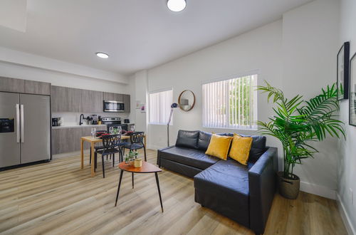 Photo 11 - Lovely Apt Near Loandepot Park Stadium