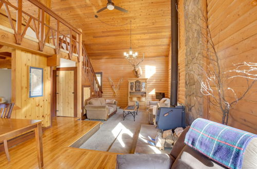 Photo 22 - Log Cabin Rental in Eagle River: Pets Welcome