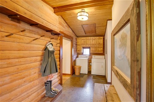 Photo 6 - Log Cabin Rental in Eagle River: Pets Welcome