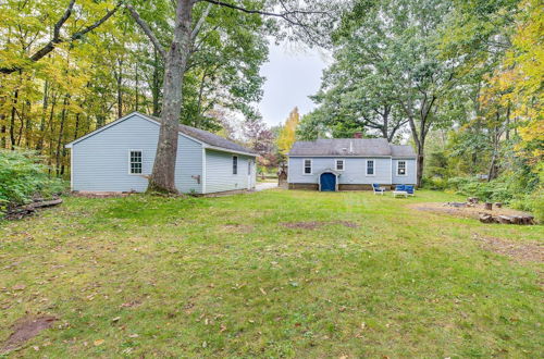 Photo 7 - Quiet Wells Vacation Rental With Yard, Near Beach