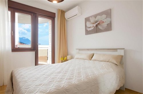Photo 2 - Anatolia Sea view One bedroom Apartment