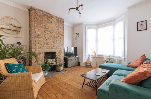 Foto 15 - Cosy & Charming 3 Bedroom Terraced Home, Bath