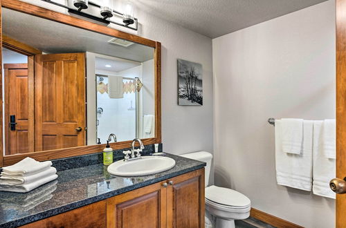 Photo 3 - Solitude Mountain Resort Condo at Lift Base