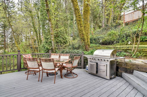 Photo 4 - West Linn Vacation Rental w/ Private Hot Tub