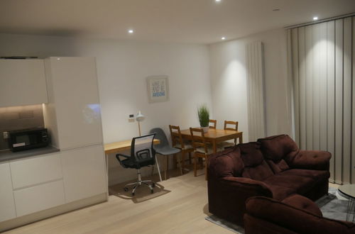 Foto 20 - Stunning 1-bed Apartment in London