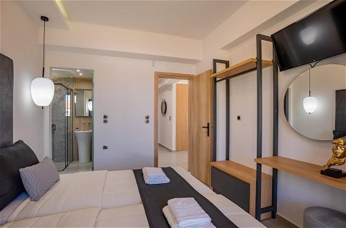 Foto 20 - Luxurious Villa Micha Mare - 14 Bedrooms