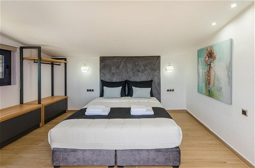 Foto 39 - Luxurious Villa Micha Mare - 14 Bedrooms