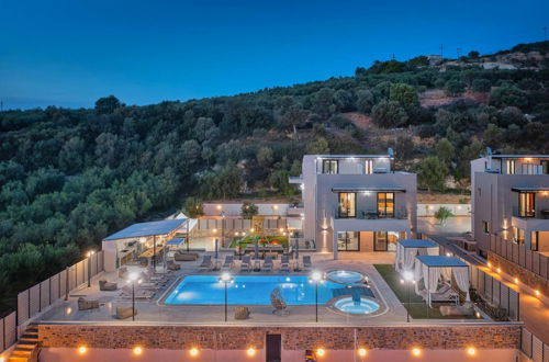 Foto 24 - Luxurious Villa Micha - With 150m Pool