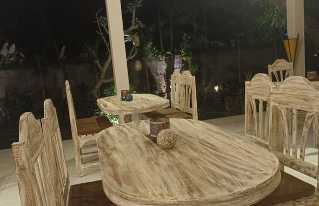 Utama Villas Beach Front Candidasa - Foto 31