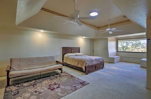 Photo 20 - Lakefront Harlingen Home W/pool, Yard & Pool Table