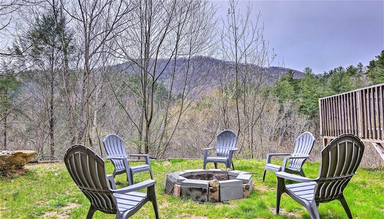 Foto 1 - Charming Marion Cabin: Fire Pit & Mtn Views