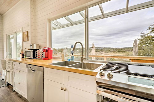 Photo 20 - Updated Texas Tiny Home Rental on Lake Travis