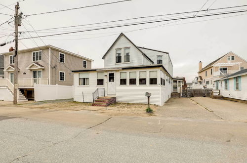 Photo 24 - Family-friendly Vacation Rental on Salisbury Beach