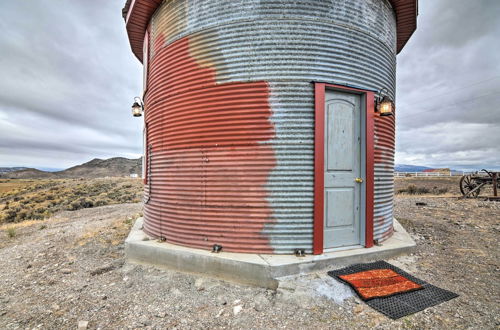 Photo 11 - Unique Utah Tin Cabin w/ Mountain Views