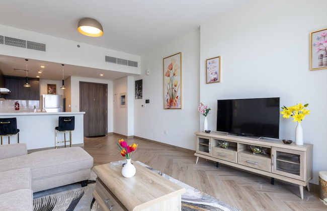 HomesGetaway- Stylish 1BR in 1 Residence Al Kifaf Tower 1 - Photo 5