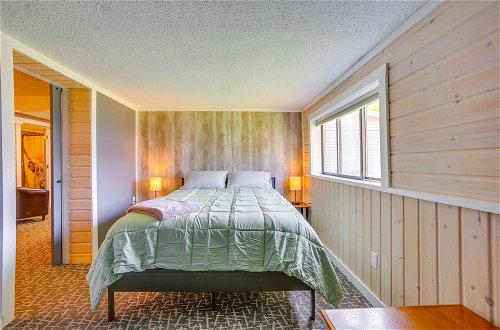 Photo 18 - Charming Lake Ann Apartment - Walkable Location