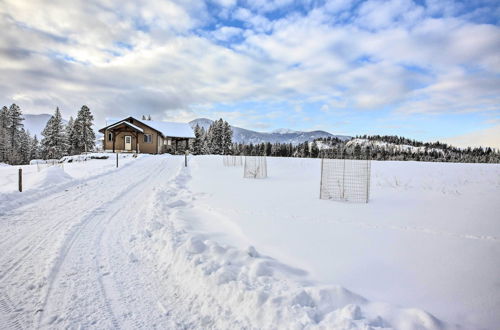 Photo 7 - All-season Bonners Ferry Home w/ Views