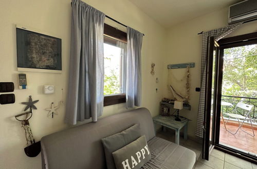 Photo 16 - blue Seashell Apartment - Comfortable Maisonette Just 30m From the Beach in Niki