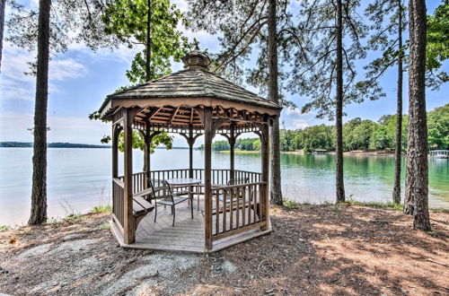 Foto 12 - Lake Keowee Condo w/ Views + Pools + Marina