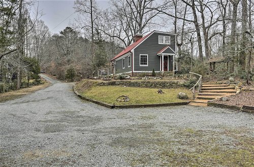 Foto 3 - Warm + Peaceful Home w/ Fire Pit on Haw River