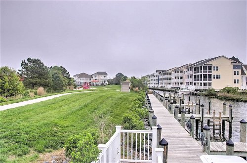 Foto 9 - Ocean View Townhome w/ Shared Pool, AC, & Laundry