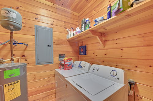 Foto 19 - Pet-friendly Cabin w/ Hot Tub in Daniel Boone NF