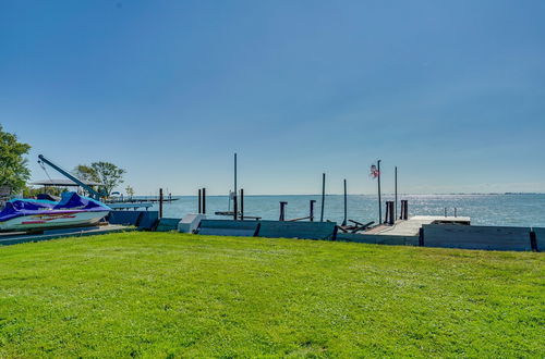 Photo 19 - Anchor Bay Getaway on Lake St Clair With Dock