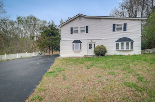 Photo 34 - Spacious Triangle Townhome - Near Hiking & Golf