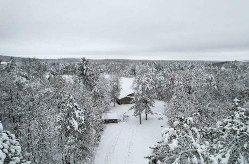 Foto 37 - Lakeside Spooner Home w/ Game Room & Views