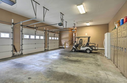 Photo 5 - Lakefront House w/ Game Room, Deck & Views