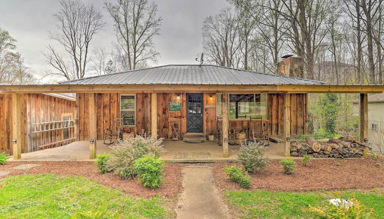 Photo 1 - Maggie Valley Retreat With Hot Tub + Fire Pit